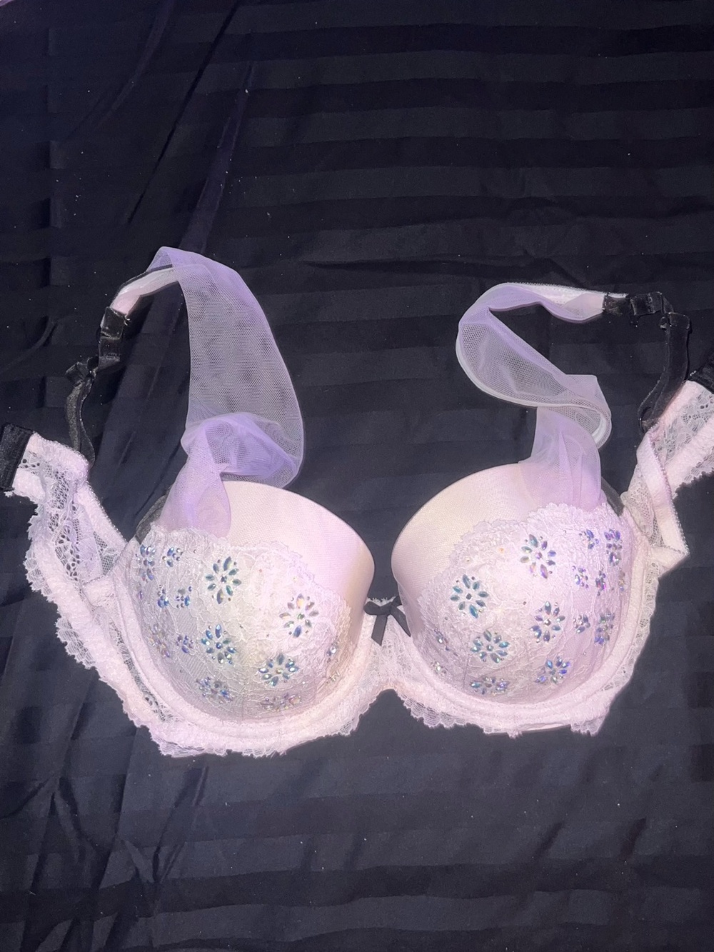 Victoria's Secret Lilac Embellished Lace Push-Up Bra